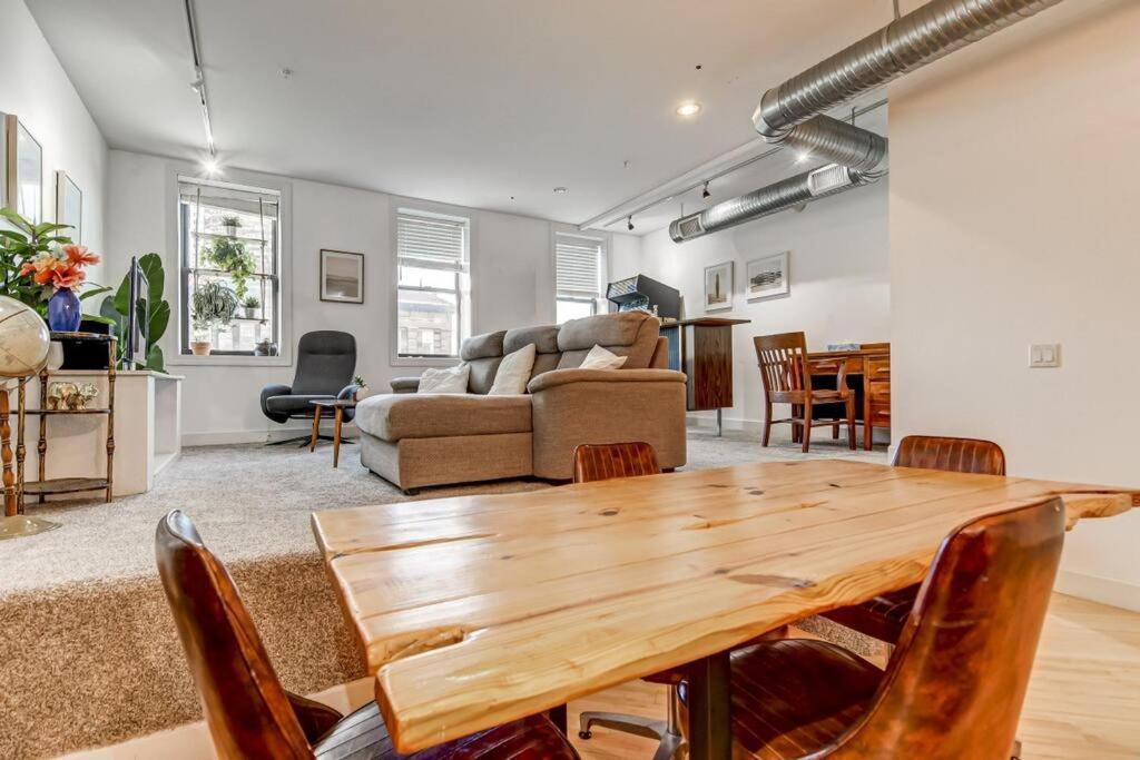 Lovely 2-Bedroom Unit In Springfield Exterior photo